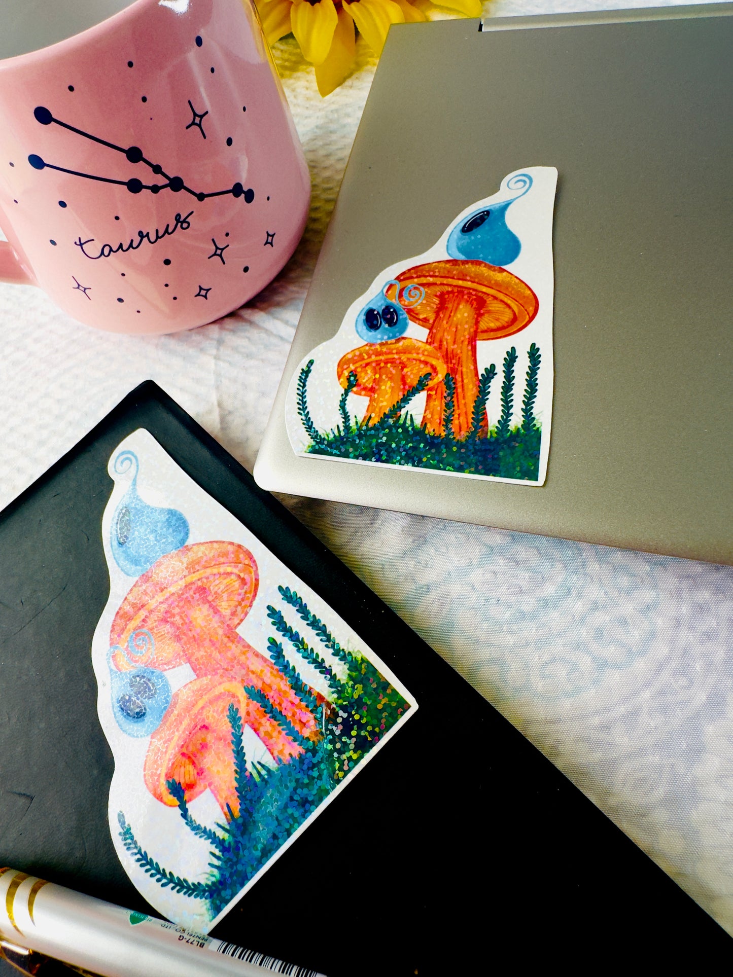 Pom & Wink Moon Gazing Vinyl sticker VOL.1
